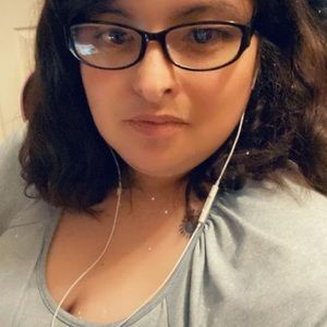 Meet your Posher, Christa